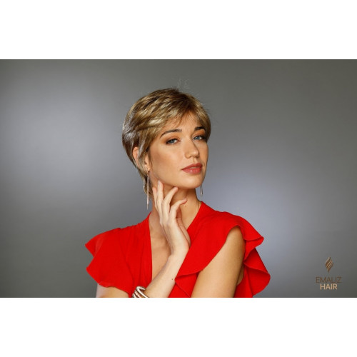 Perruque femme courte