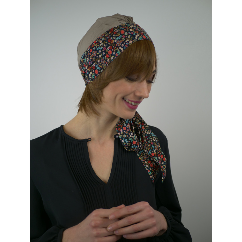 Toque bonnet chimio de couleur beige en viscose de bambou